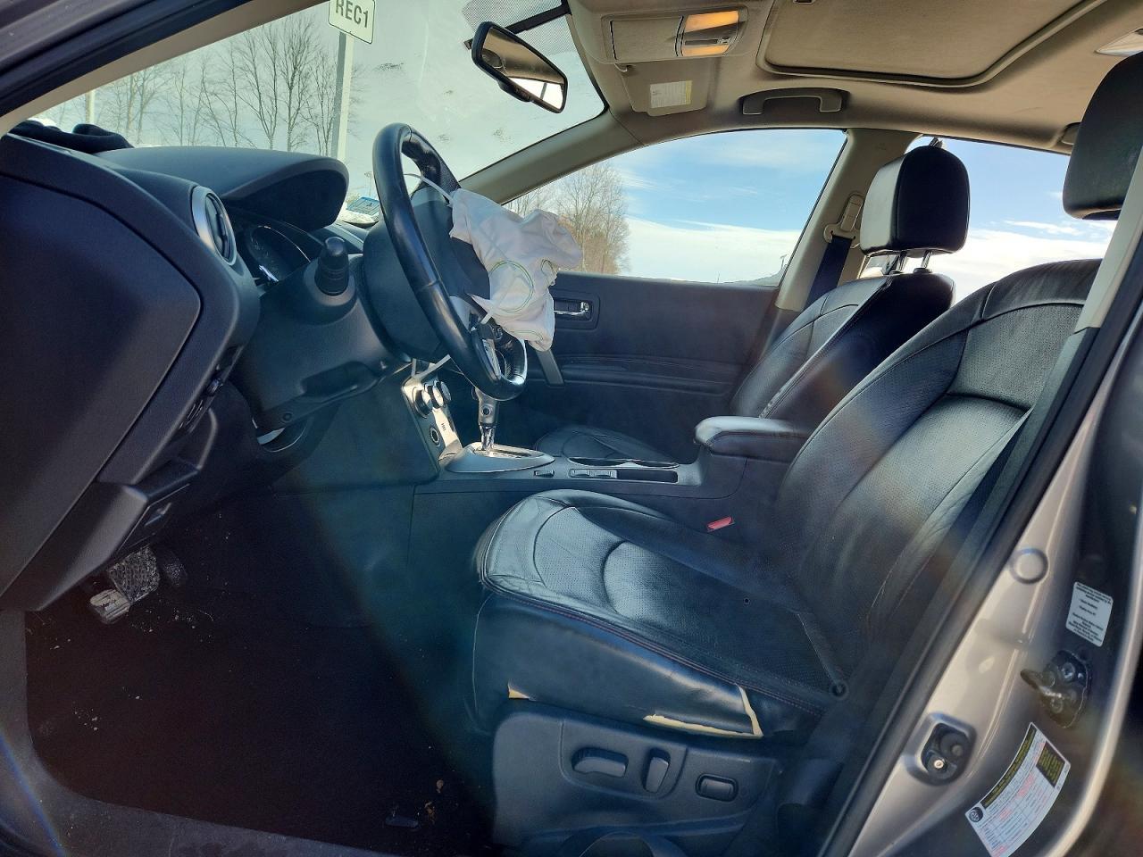 2012 Nissan Rogue S - Image 7