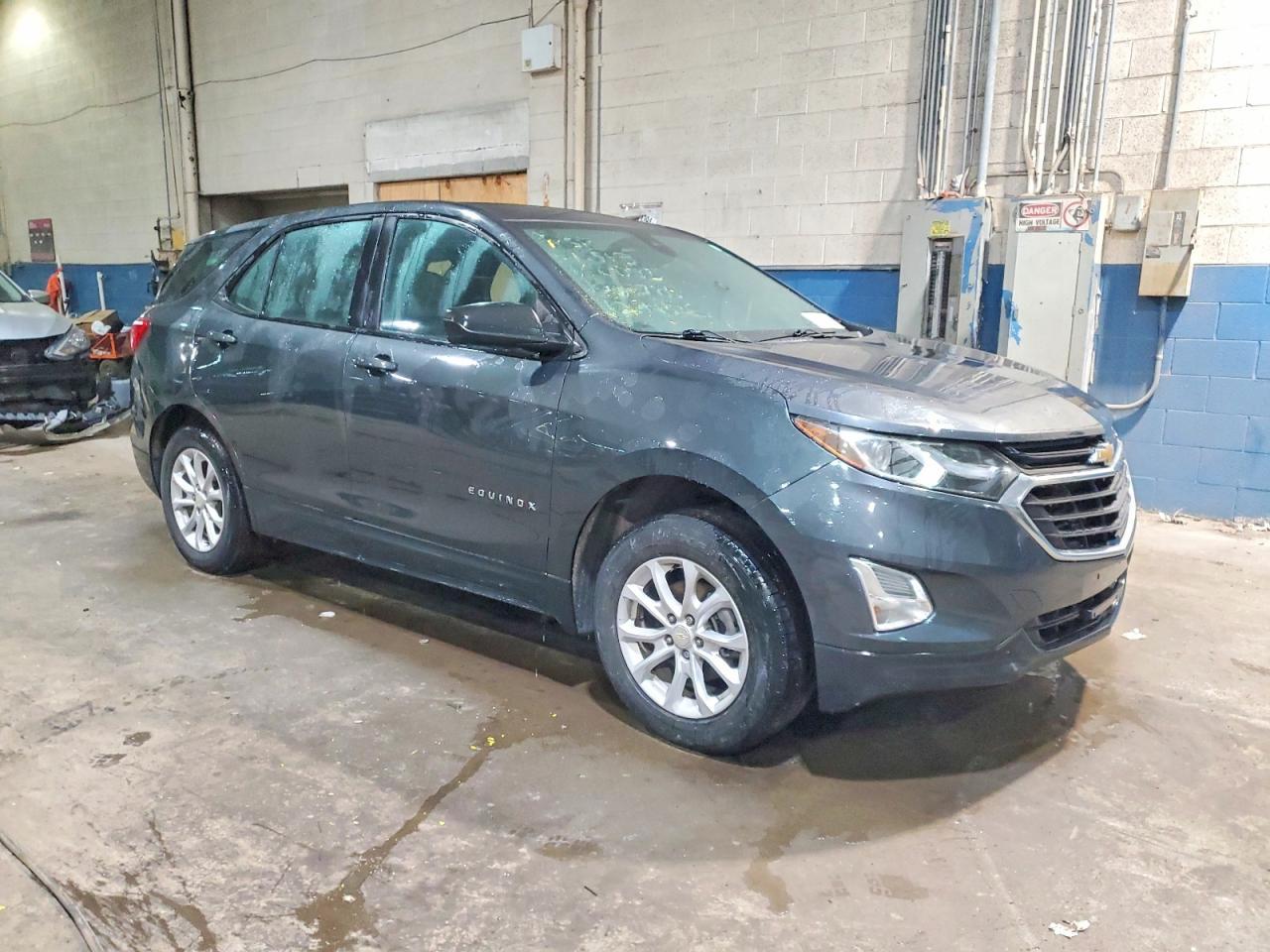 2020 Chevrolet Equinox Ls - Фото 4