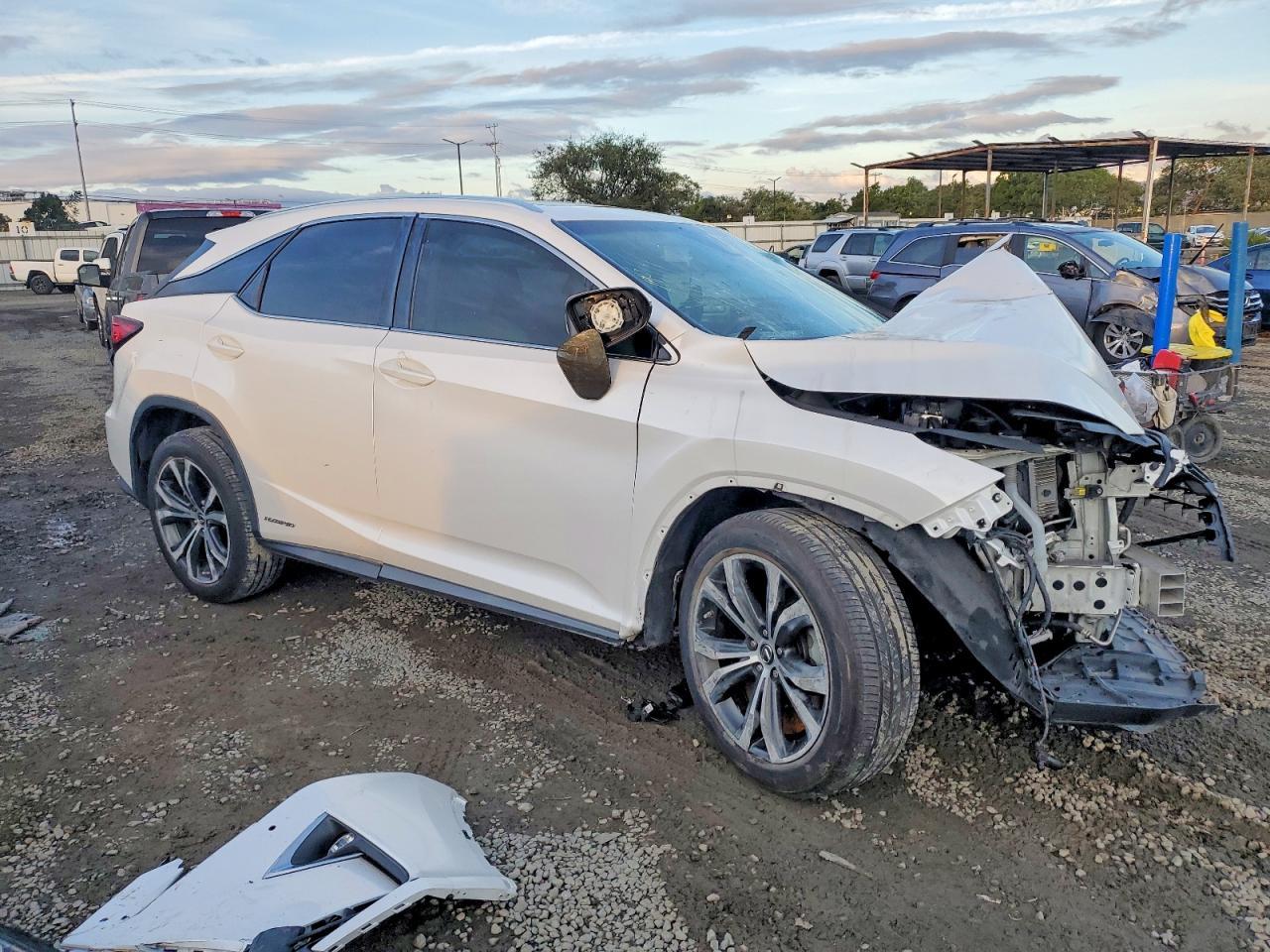 2018 Lexus Rx 450H Base - Фото 4