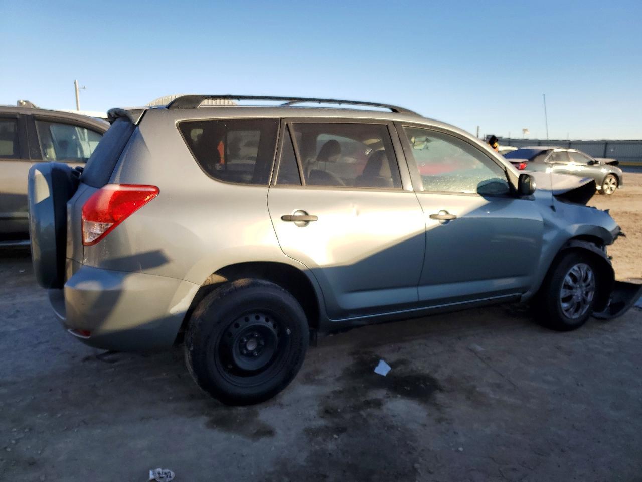 2008 Toyota Rav4 - Image 3