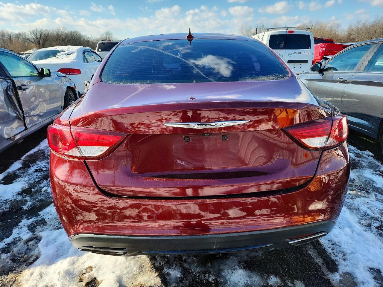2015 Chrysler 200 S - Фото 6