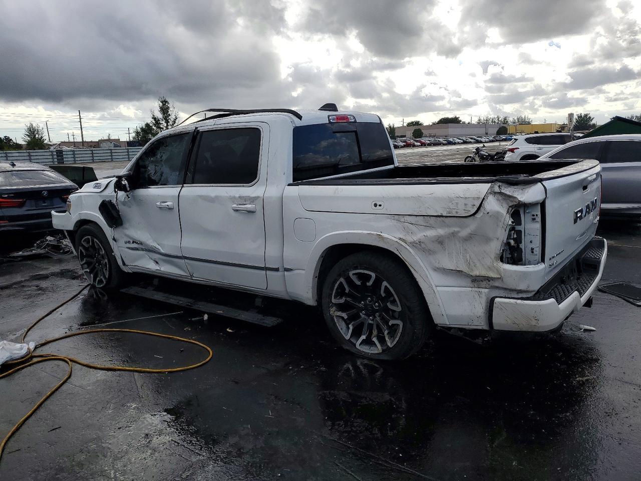 2025 Ram 1500 Limited - Фото 2