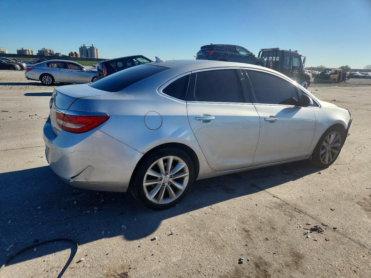 2014 Buick Verano - Image 3