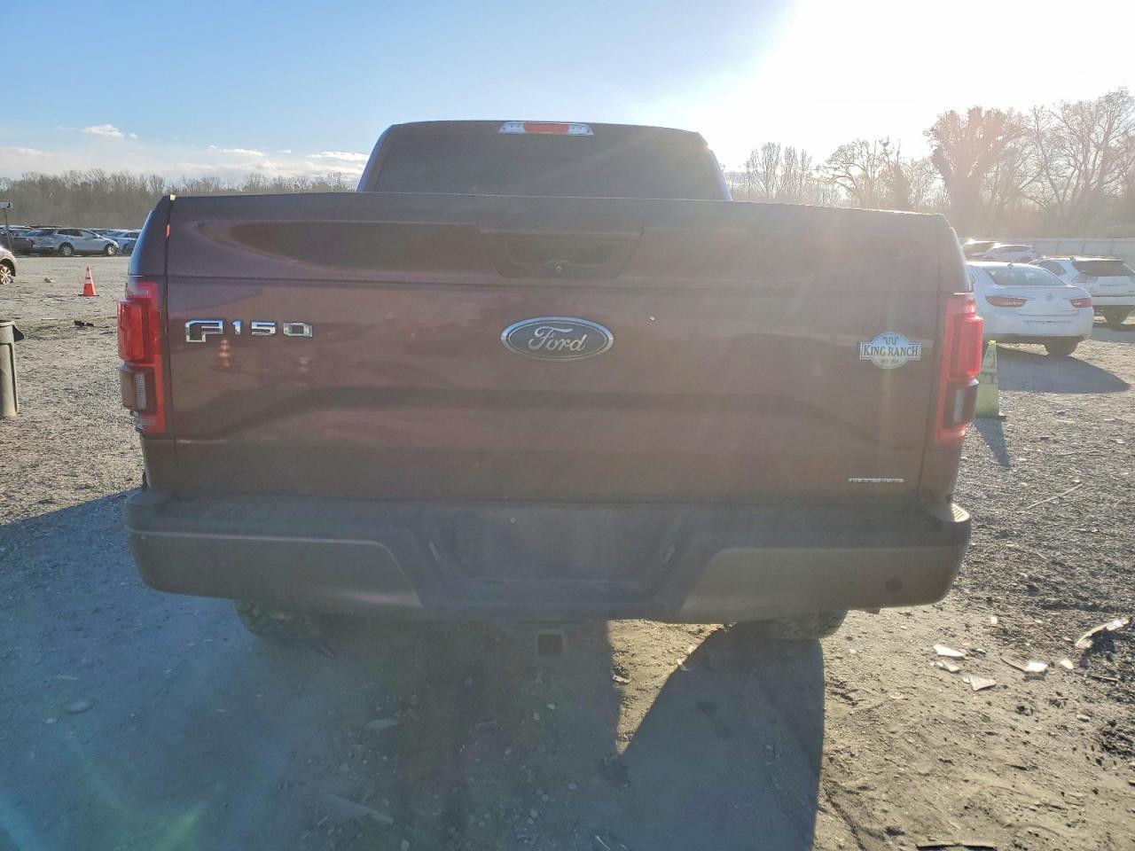 2015 Ford F150 Supercrew - Image 6