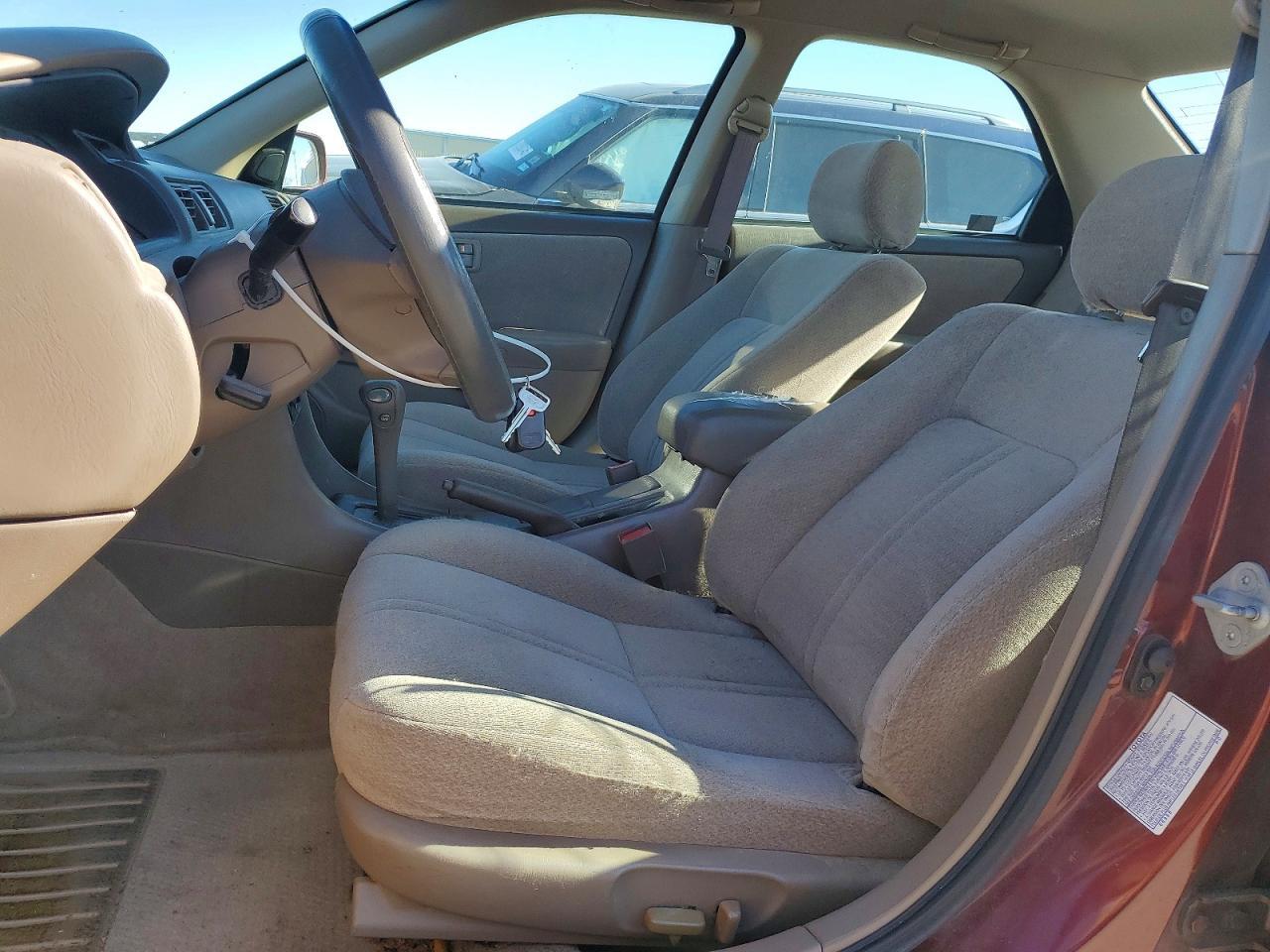 2001 Toyota Camry Ce - Фото 7