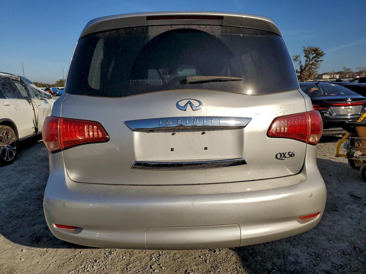 2013 Infiniti Qx56 - Image 6