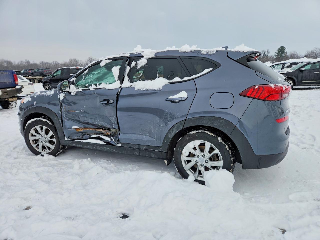 2021 Hyundai Tucson Se - Image 2