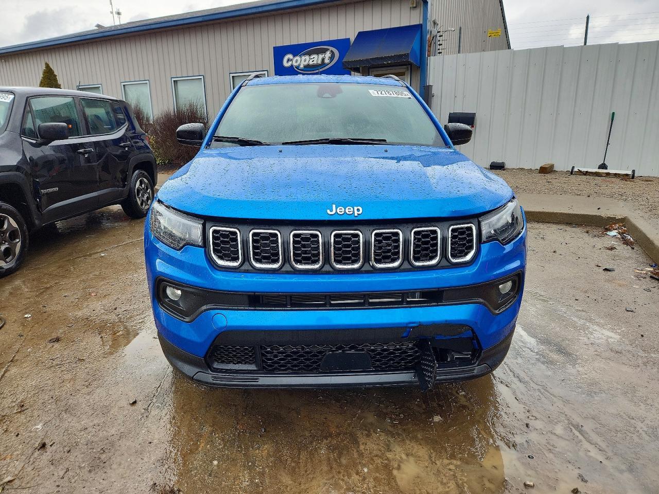 2025 Jeep Compass Latitude - Фото 5