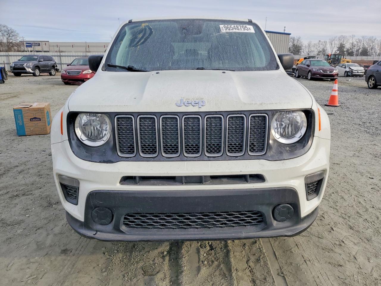2023 Jeep Renegade Latitude - Фото 5