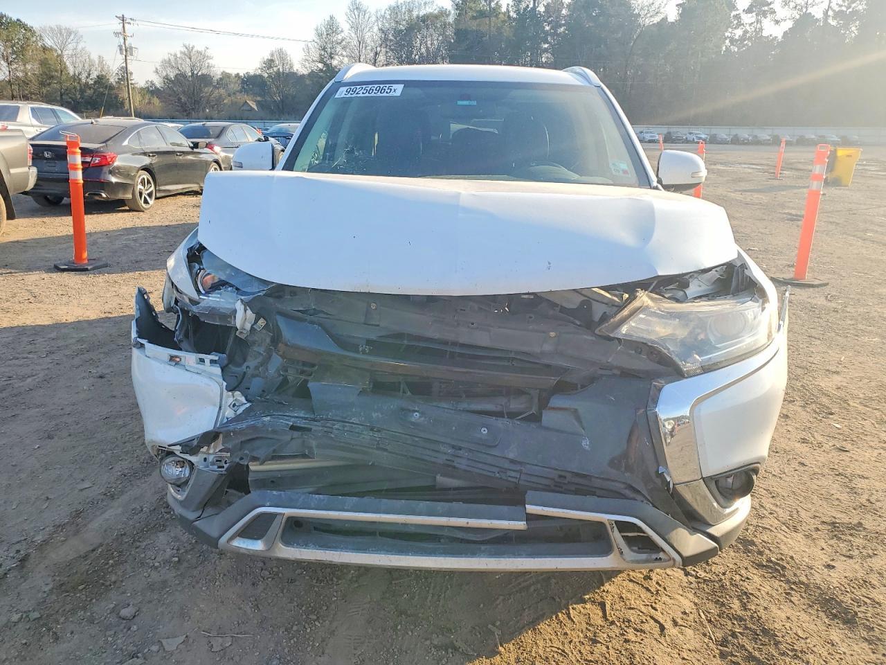 2019 Mitsubishi Outlander Se - Фото 5