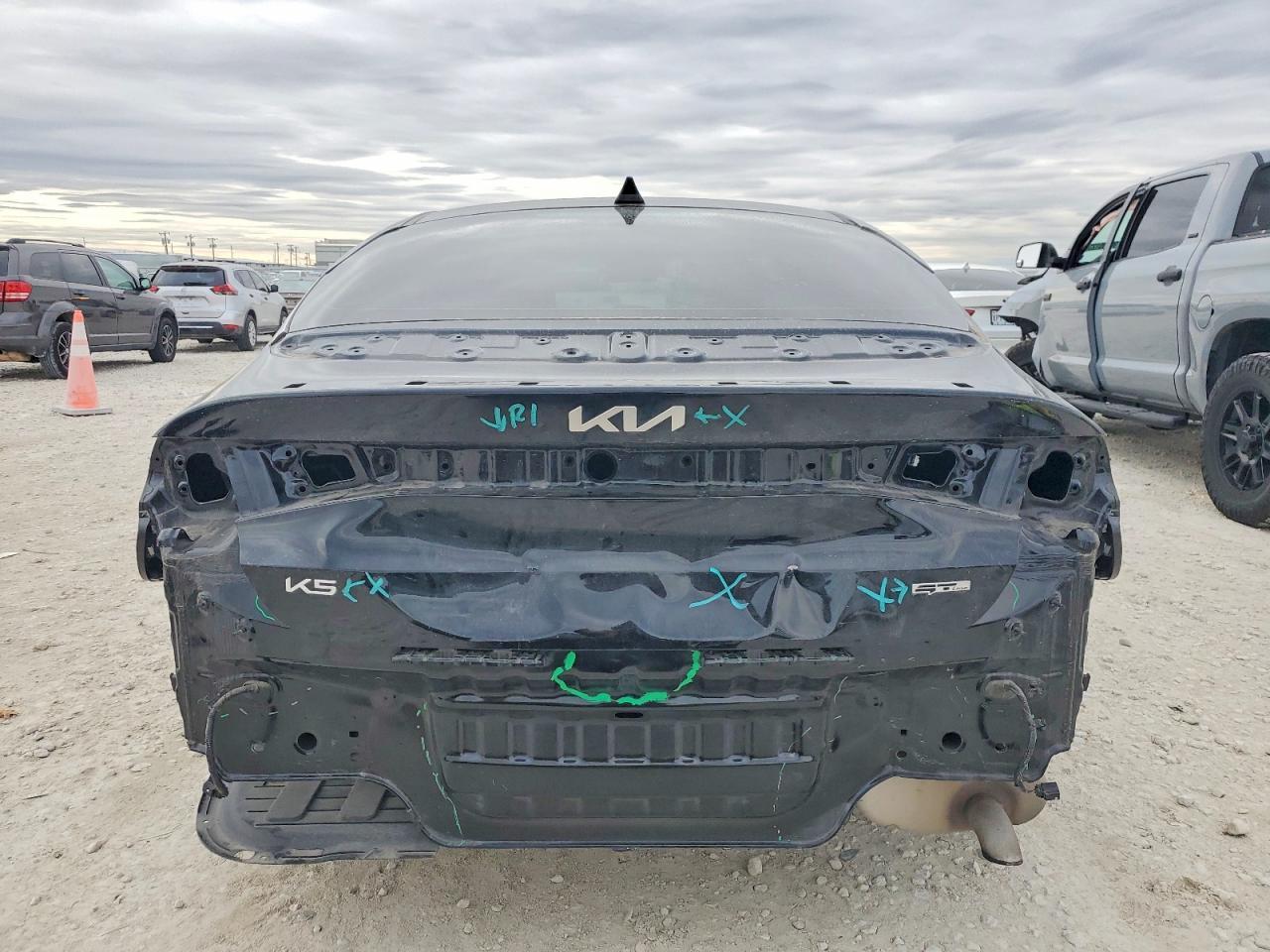 2023 Kia K5 Gt Line - Фото 6