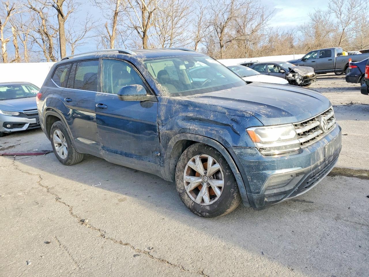 2019 Volkswagen Atlas S - Фото 4