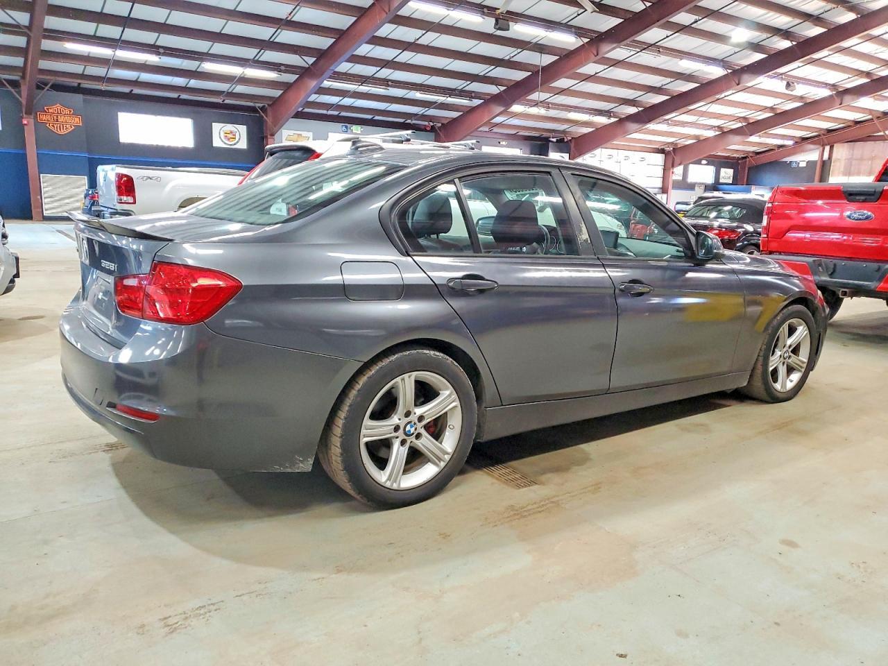 2013 BMW 328 Xi - Фото 3