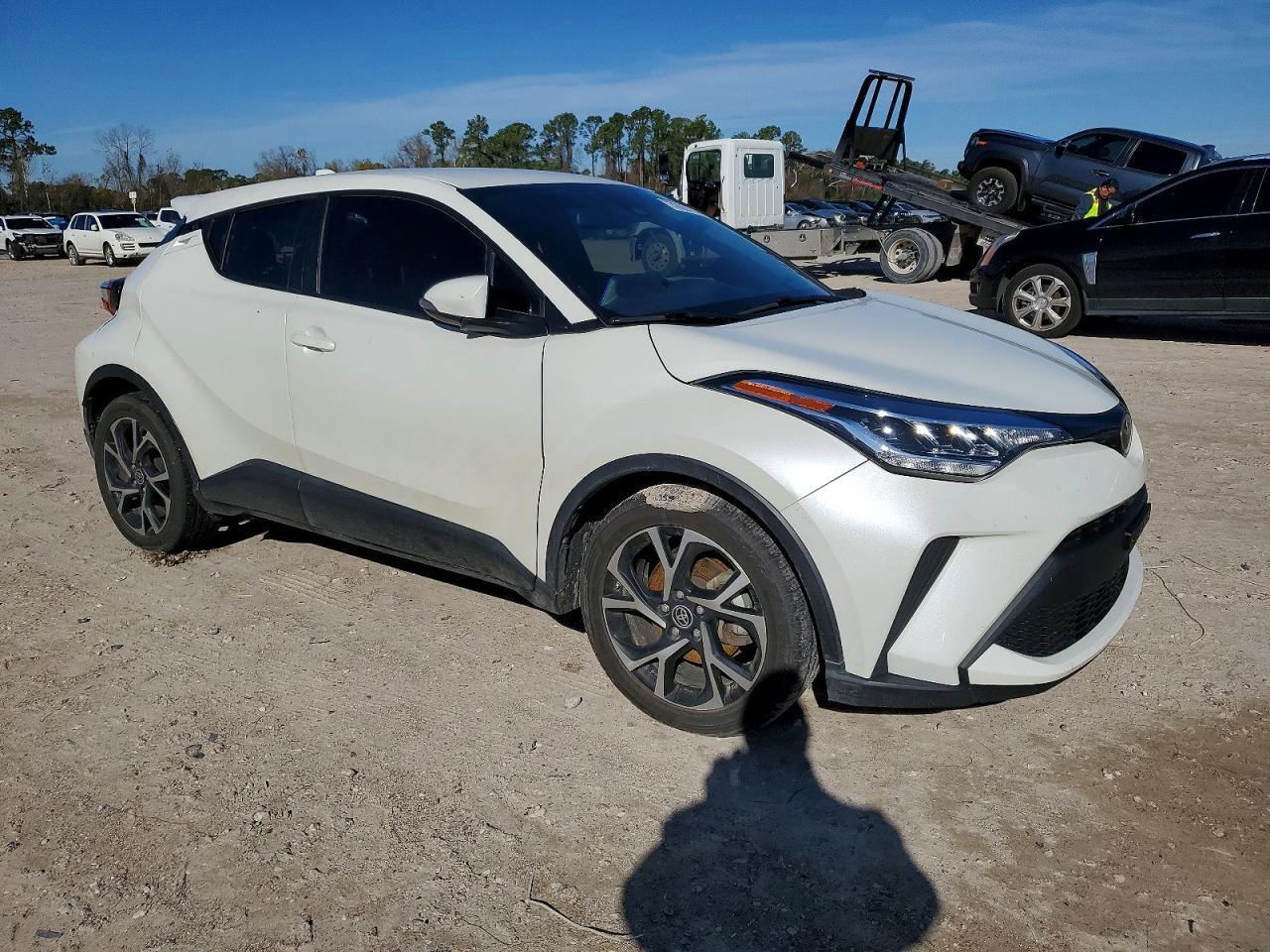 2021 Toyota C-Hr Xle - Image 4