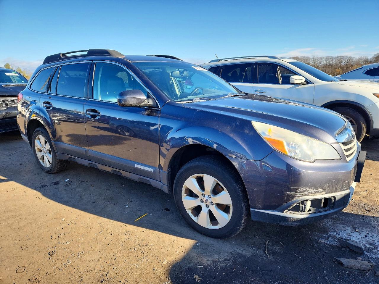 2012 Subaru Outback - Image 4