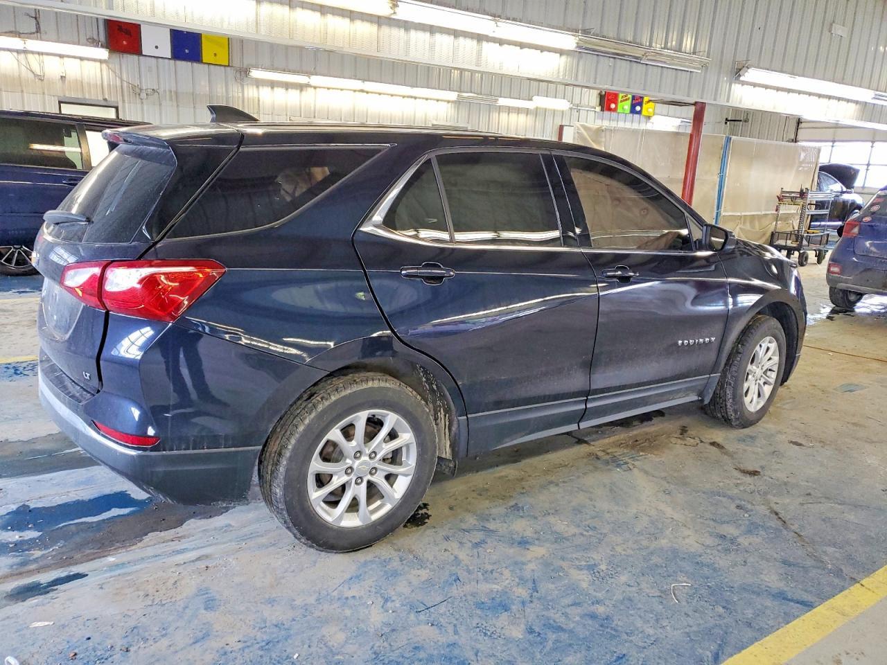 2020 Chevrolet Equinox Lt - Фото 3