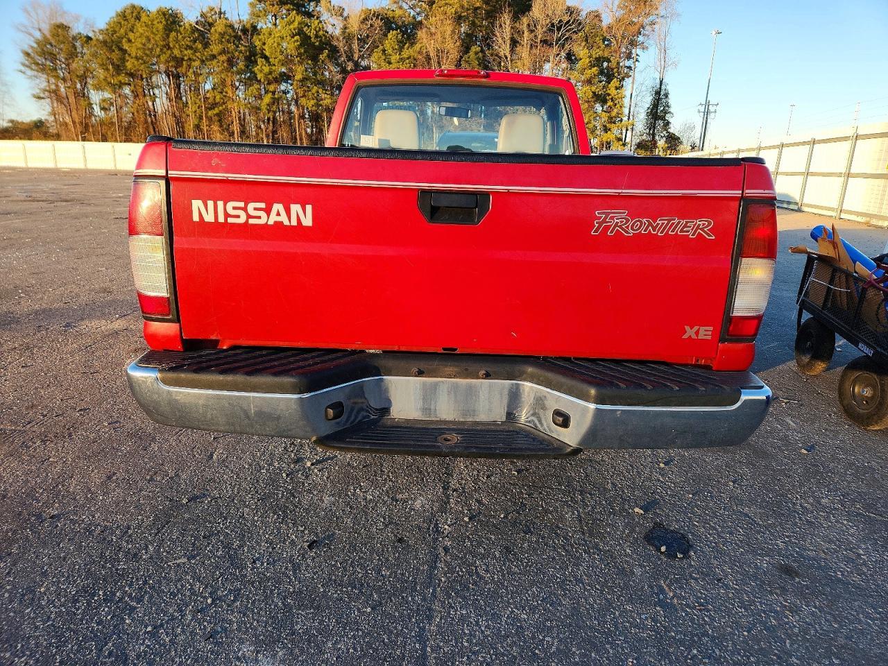1998 Nissan Frontier Xe - Фото 6
