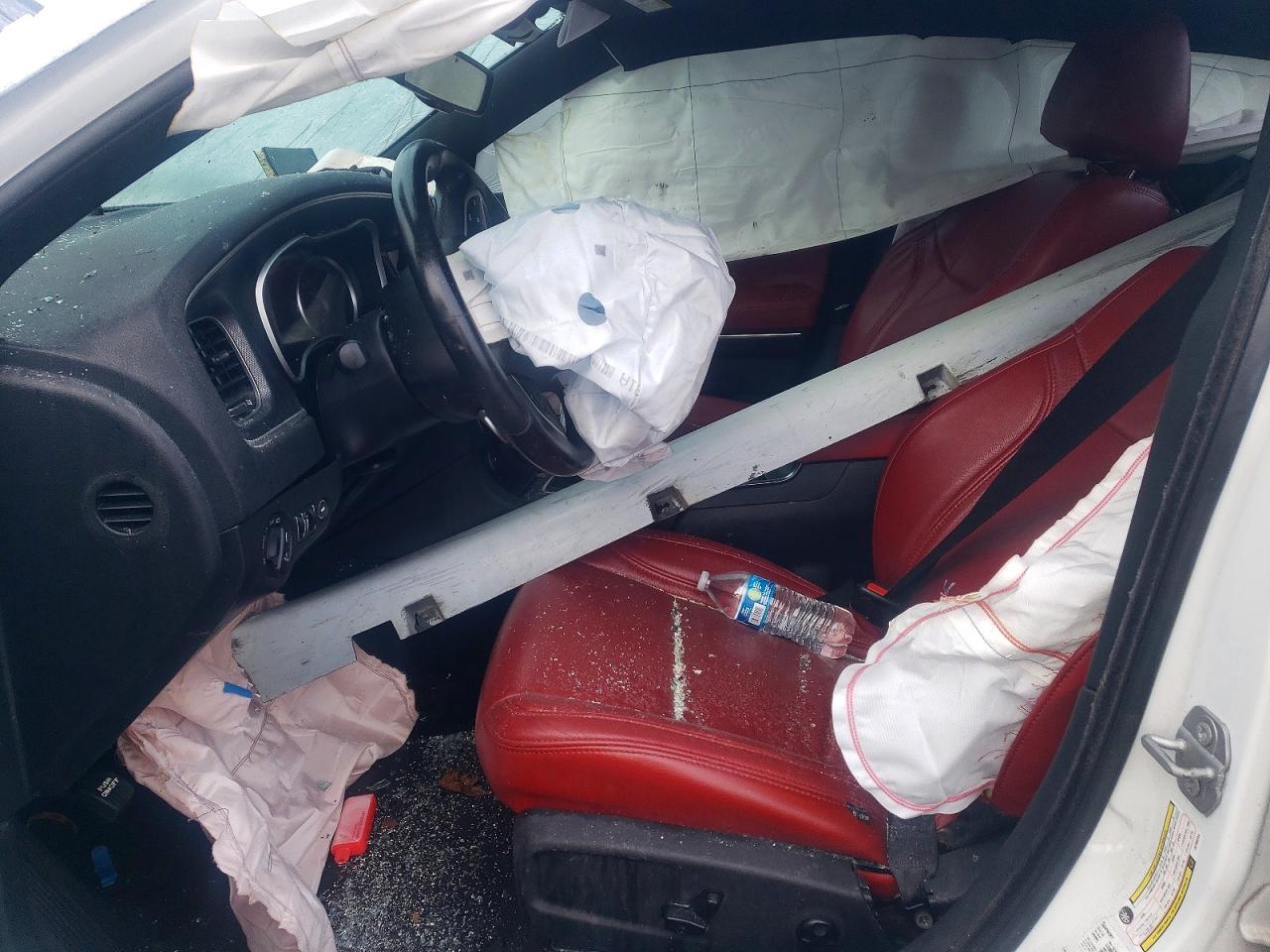 2018 Dodge Charger R/T - Image 7