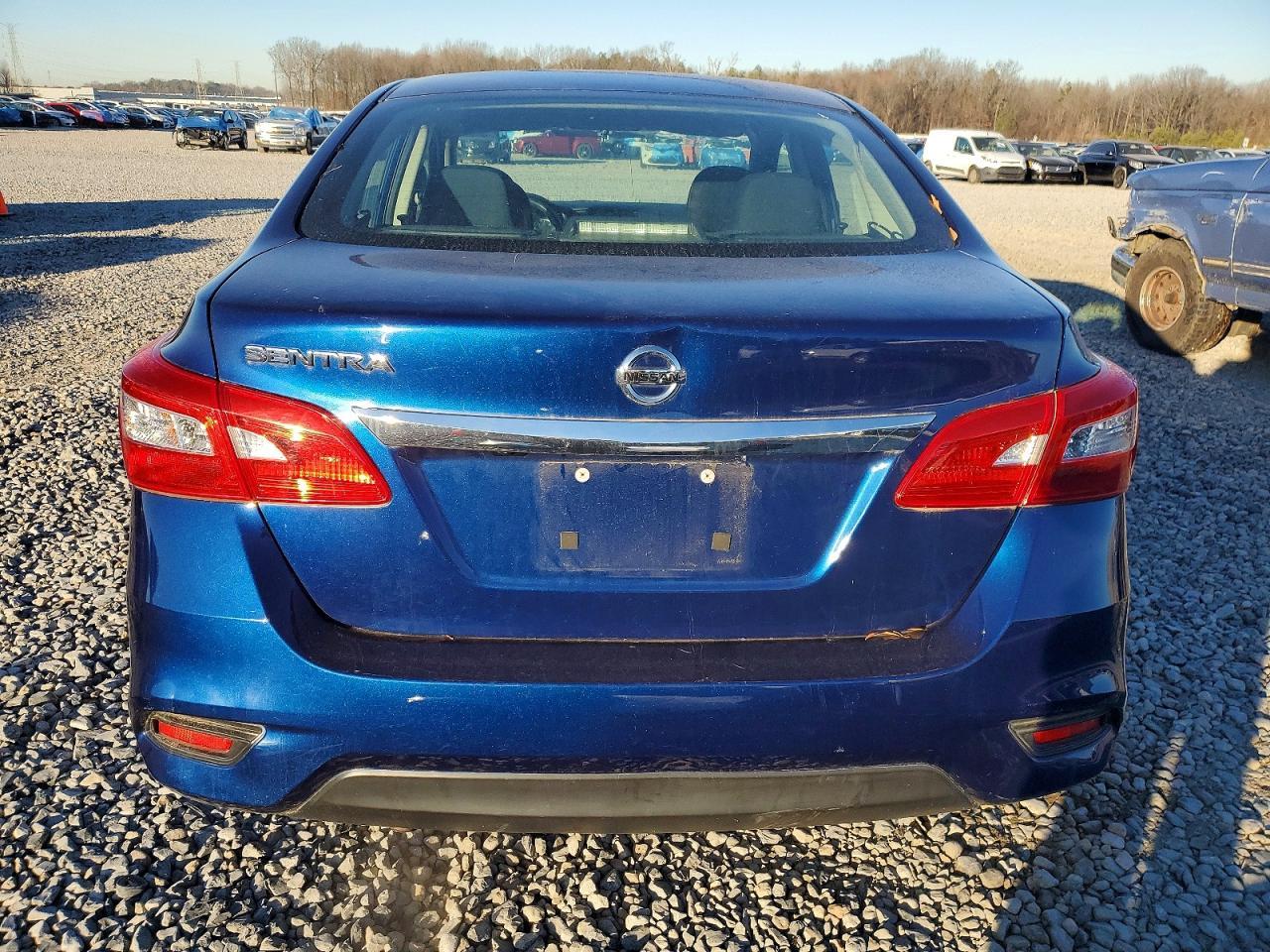 2019 Nissan Sentra S - Image 6
