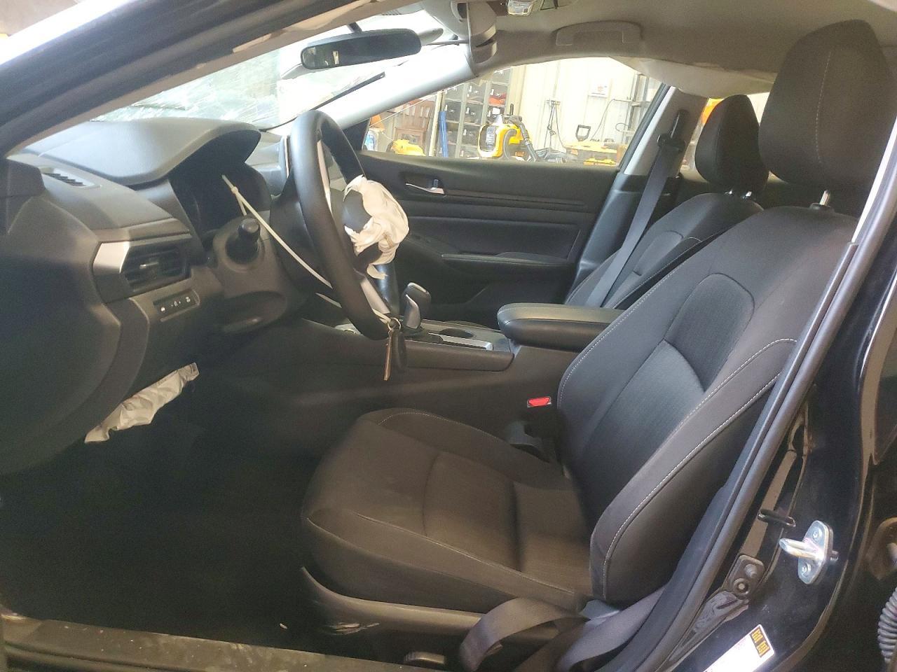 2025 Nissan Altima 2.5 Sv - Image 7
