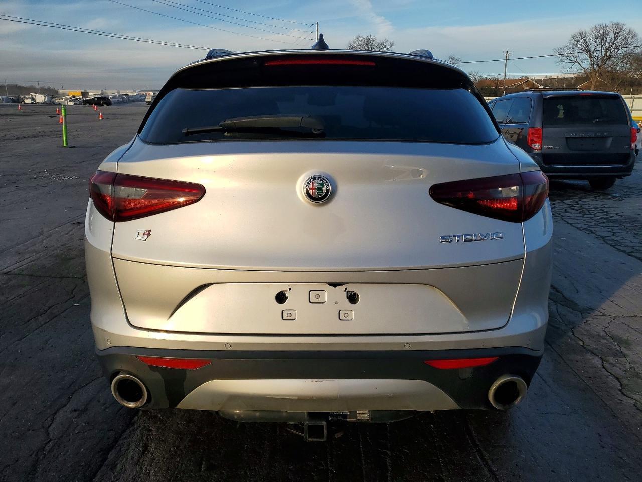 2018 Alfa Romeo Stelvio Ti Sport - Фото 6