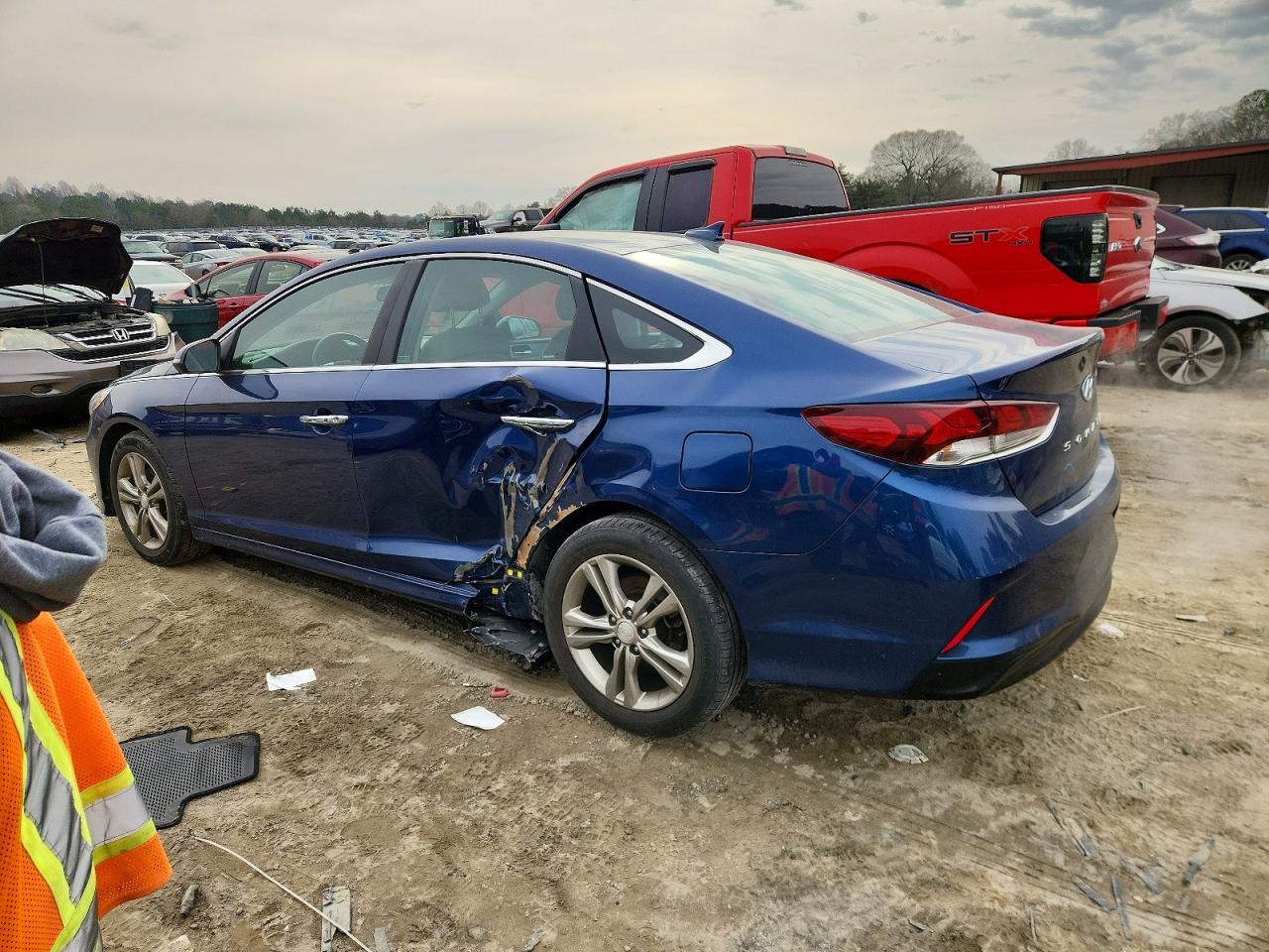 2019 Hyundai Sonata - Фото 2