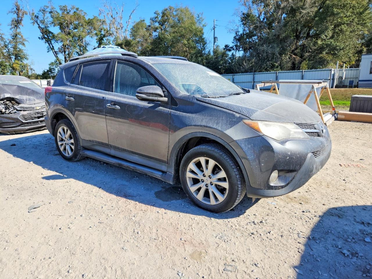 2015 Toyota Rav4 Limited - Image 4