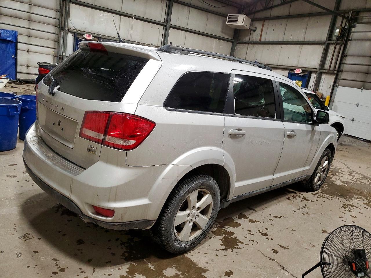 2011 Dodge Journey Sxt - Image 3