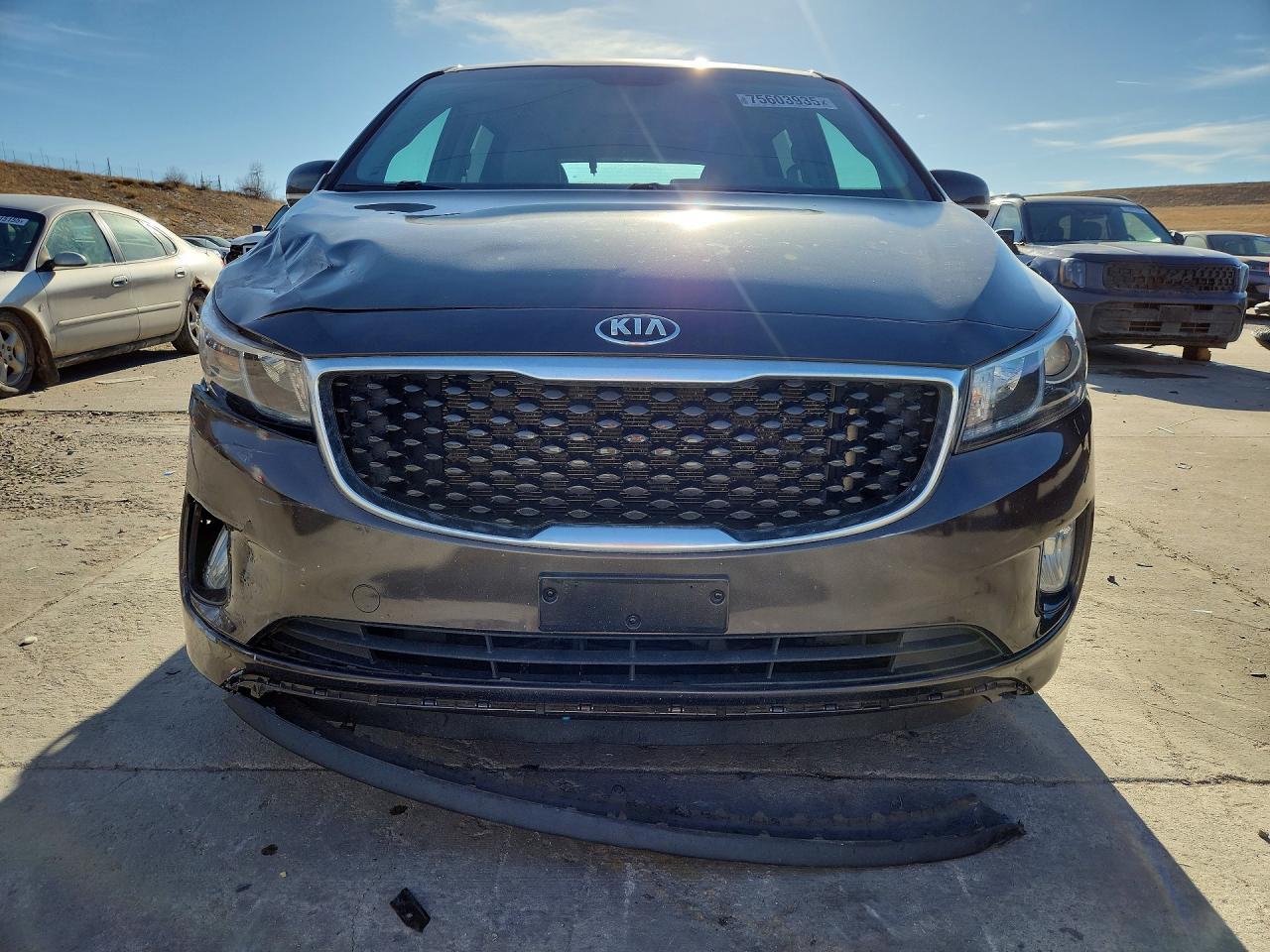 2016 Kia Sedona Ex - Image 5