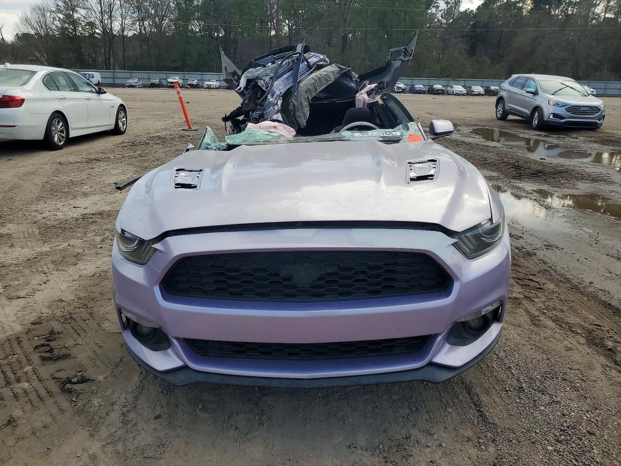 2015 Ford Mustang - Image 5