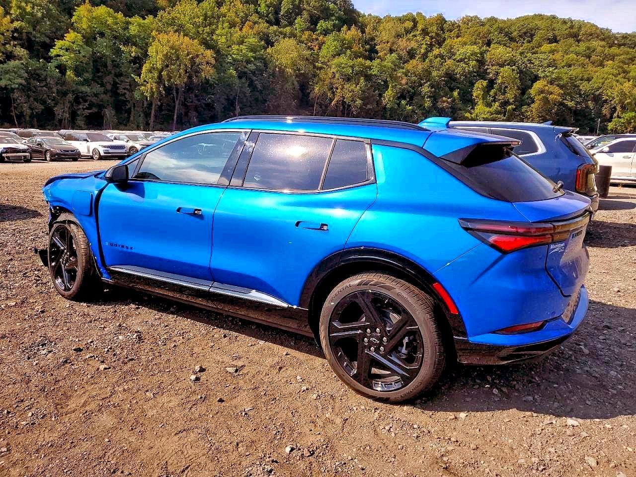 2025 Chevrolet Equinox Rs - Image 2