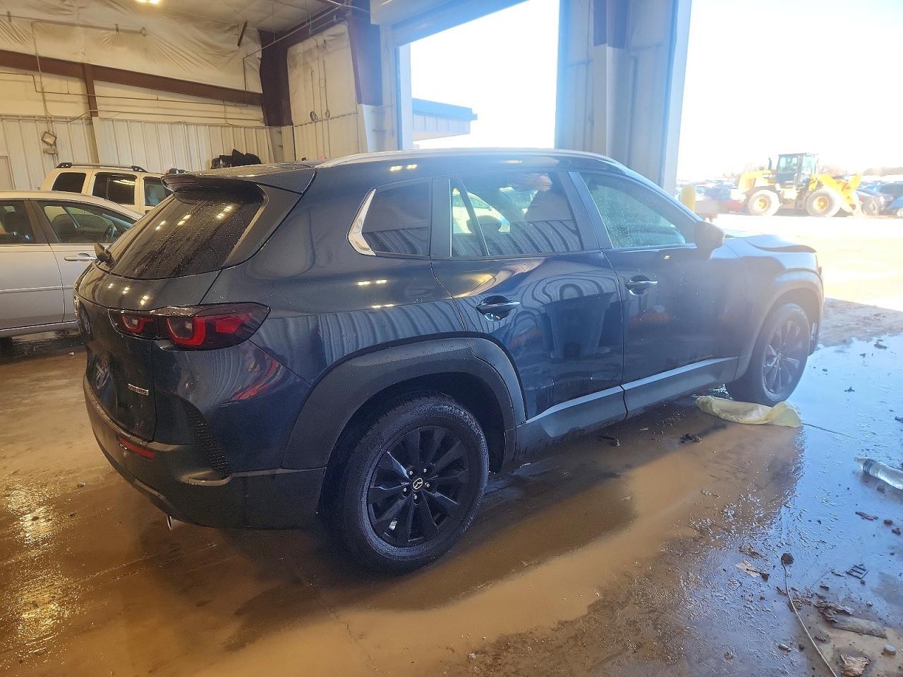 2023 Mazda Cx-50 Preferred Plus - Фото 3