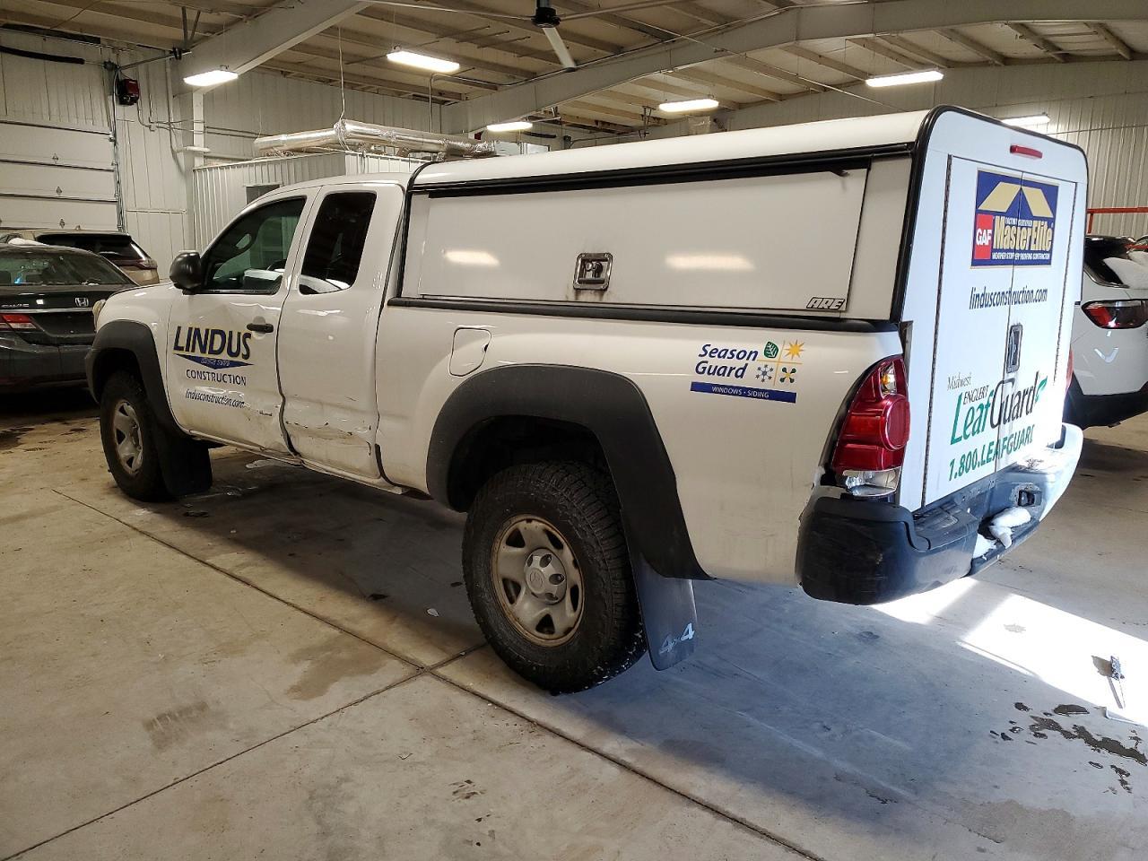 2014 Toyota Tacoma Access Cab - Фото 2