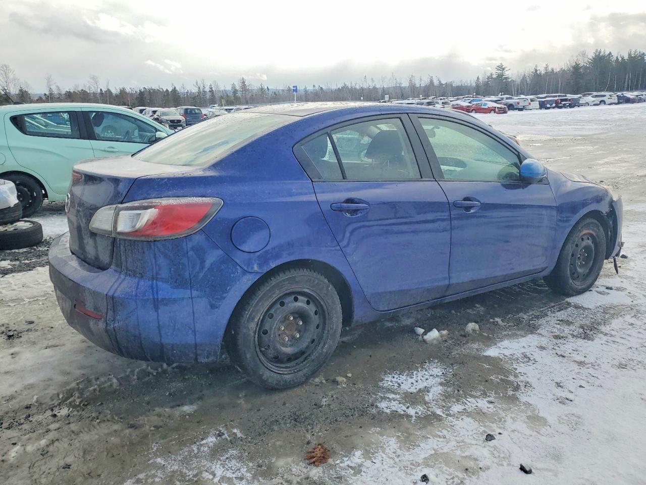 2013 Mazda 3 I - Фото 3