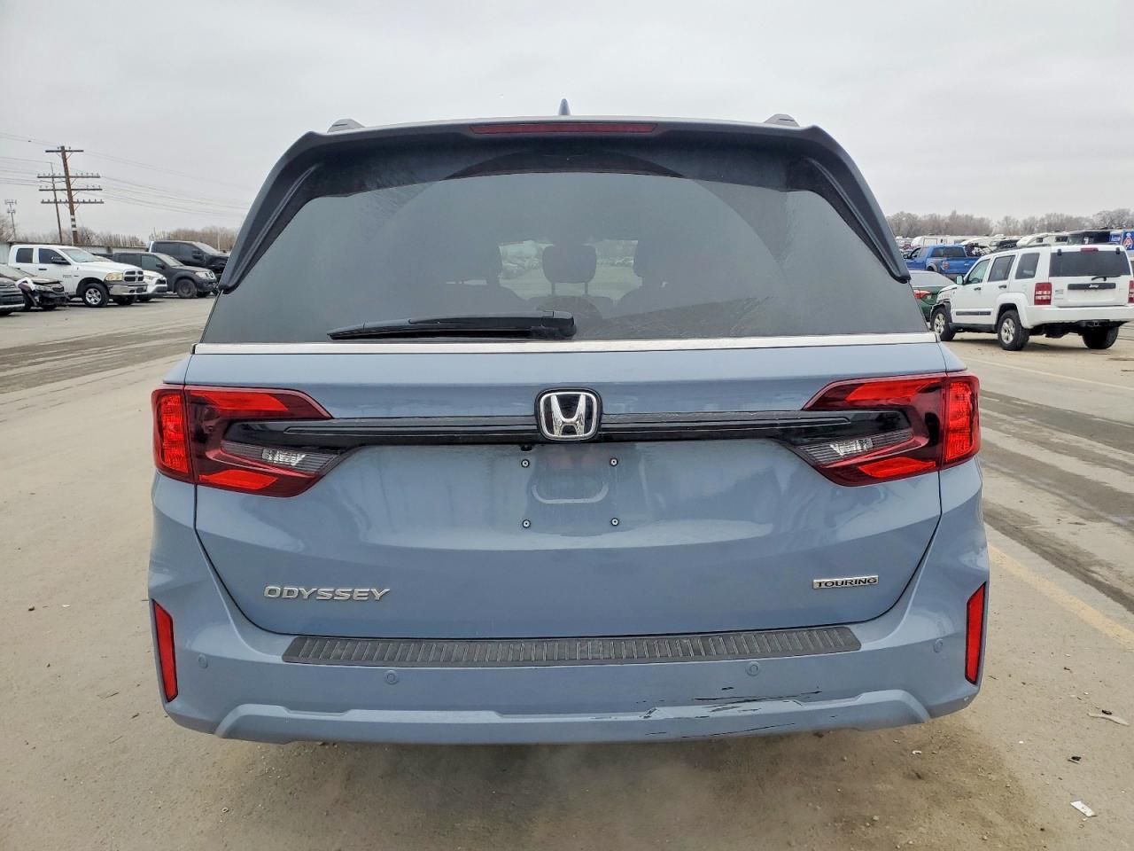 2025 Honda Odyssey Touring - Фото 6