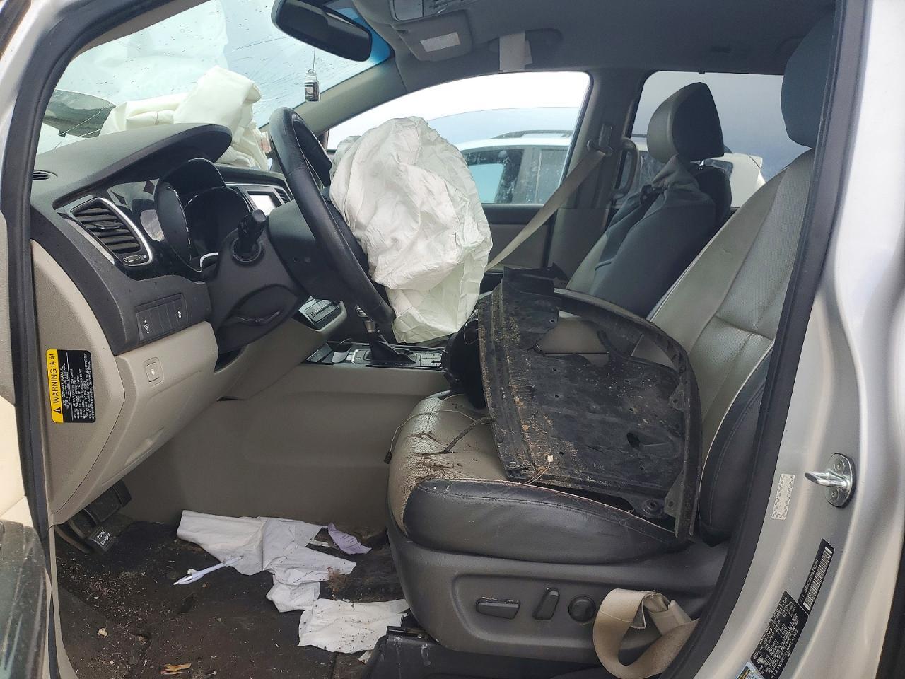 2017 Kia Sedona Ex - Image 7