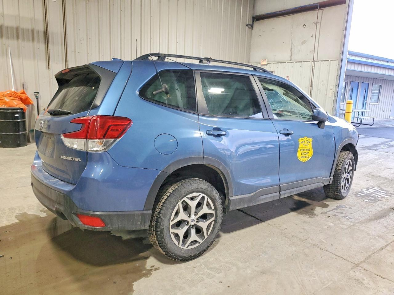 2023 Subaru Forester Premium - Фото 3