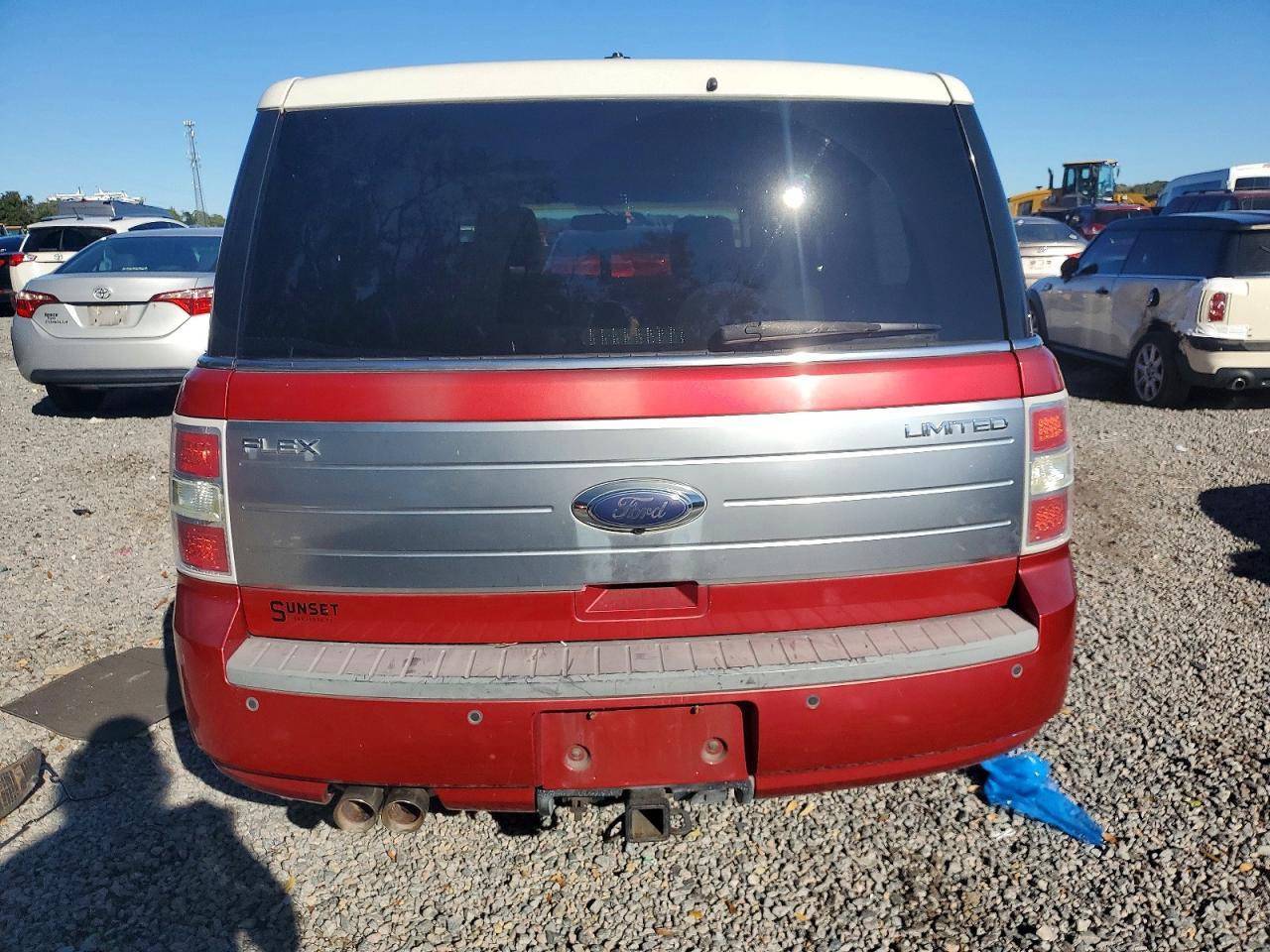 2010 Ford Flex Limited - Image 6