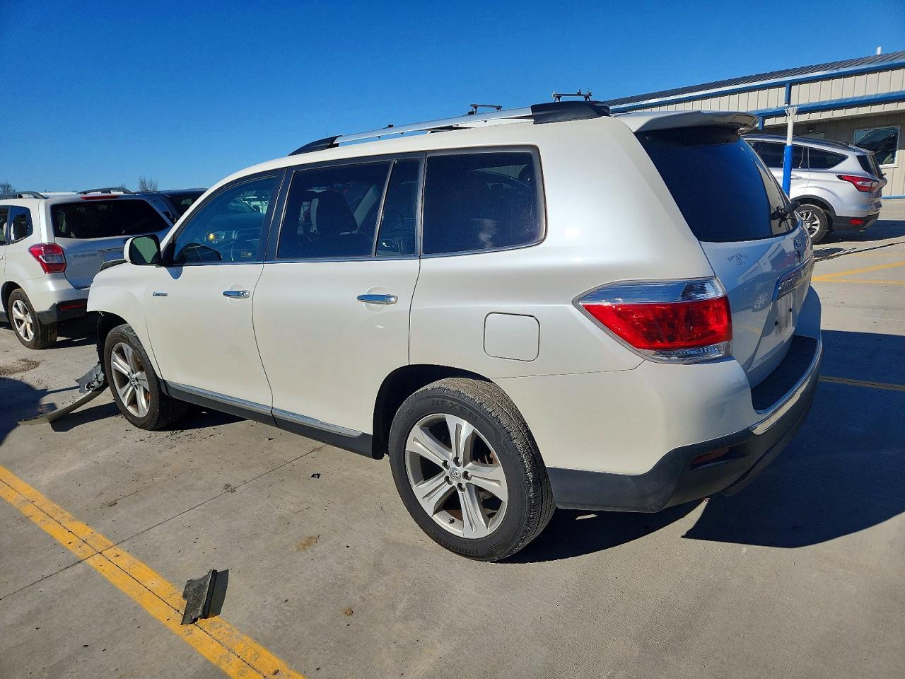 2012 Toyota Highlander Limited - Image 2