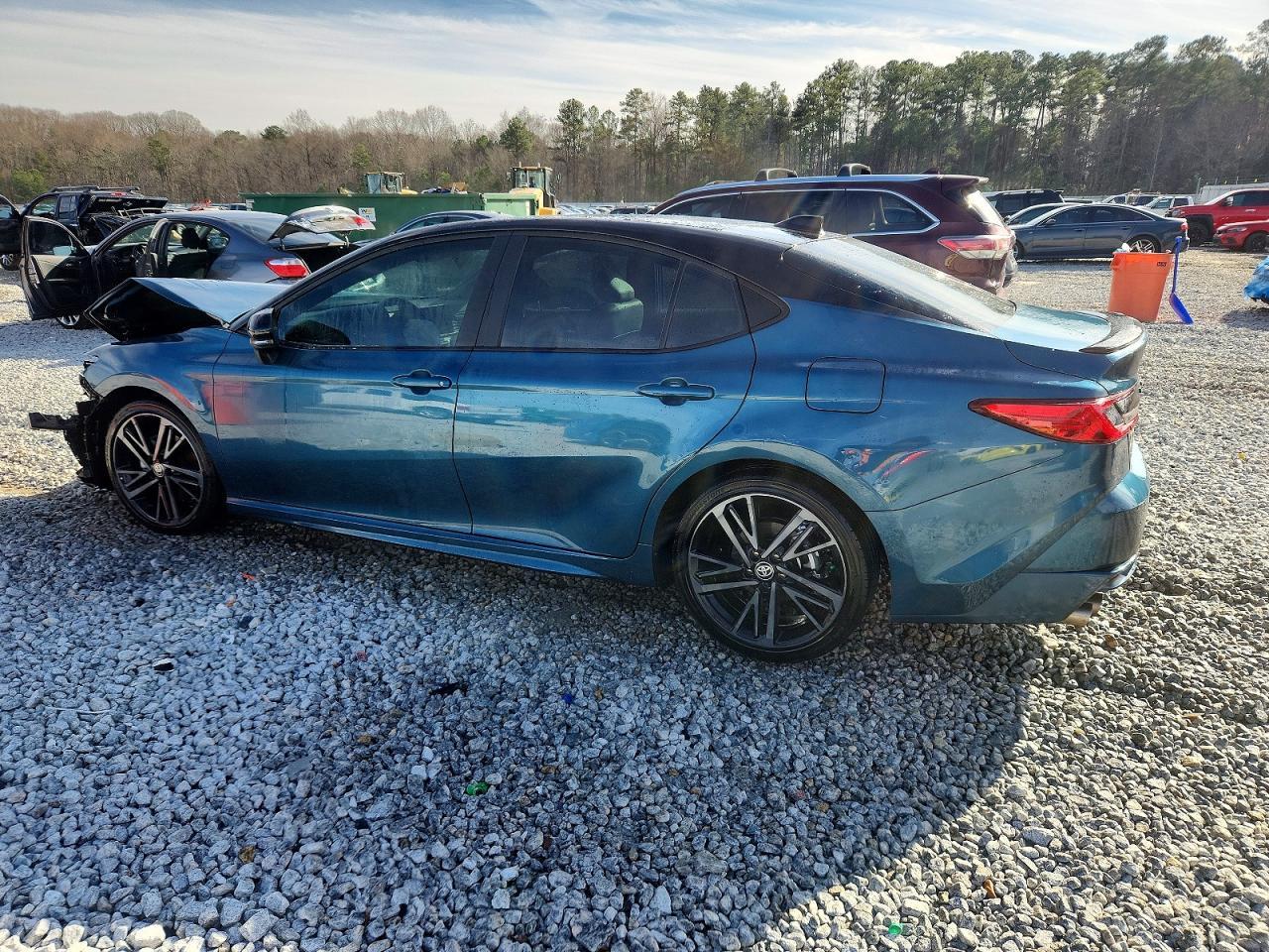 2025 Toyota Camry Xse - Фото 2