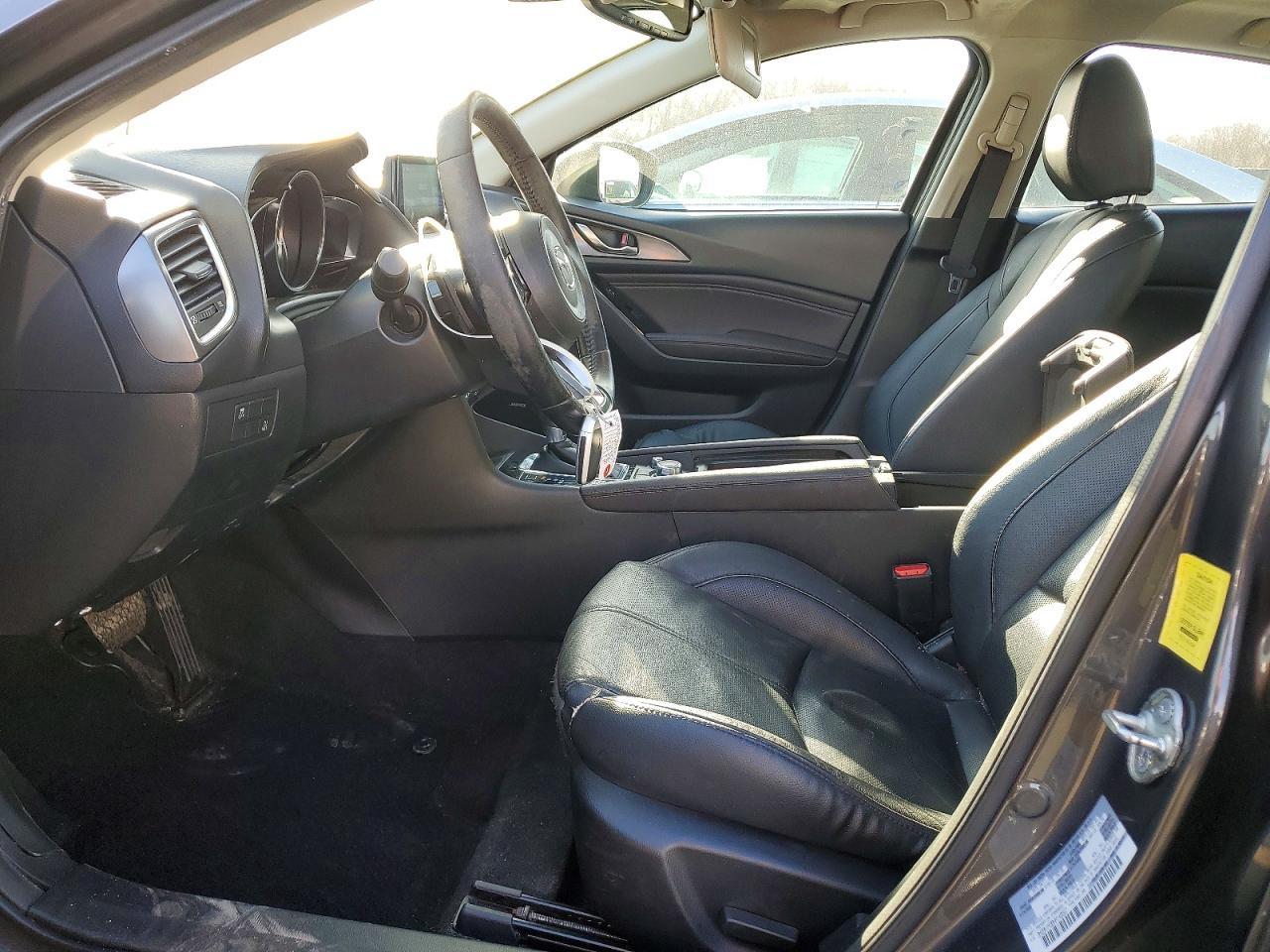 2017 Mazda 3 Grand Touring - Фото 7