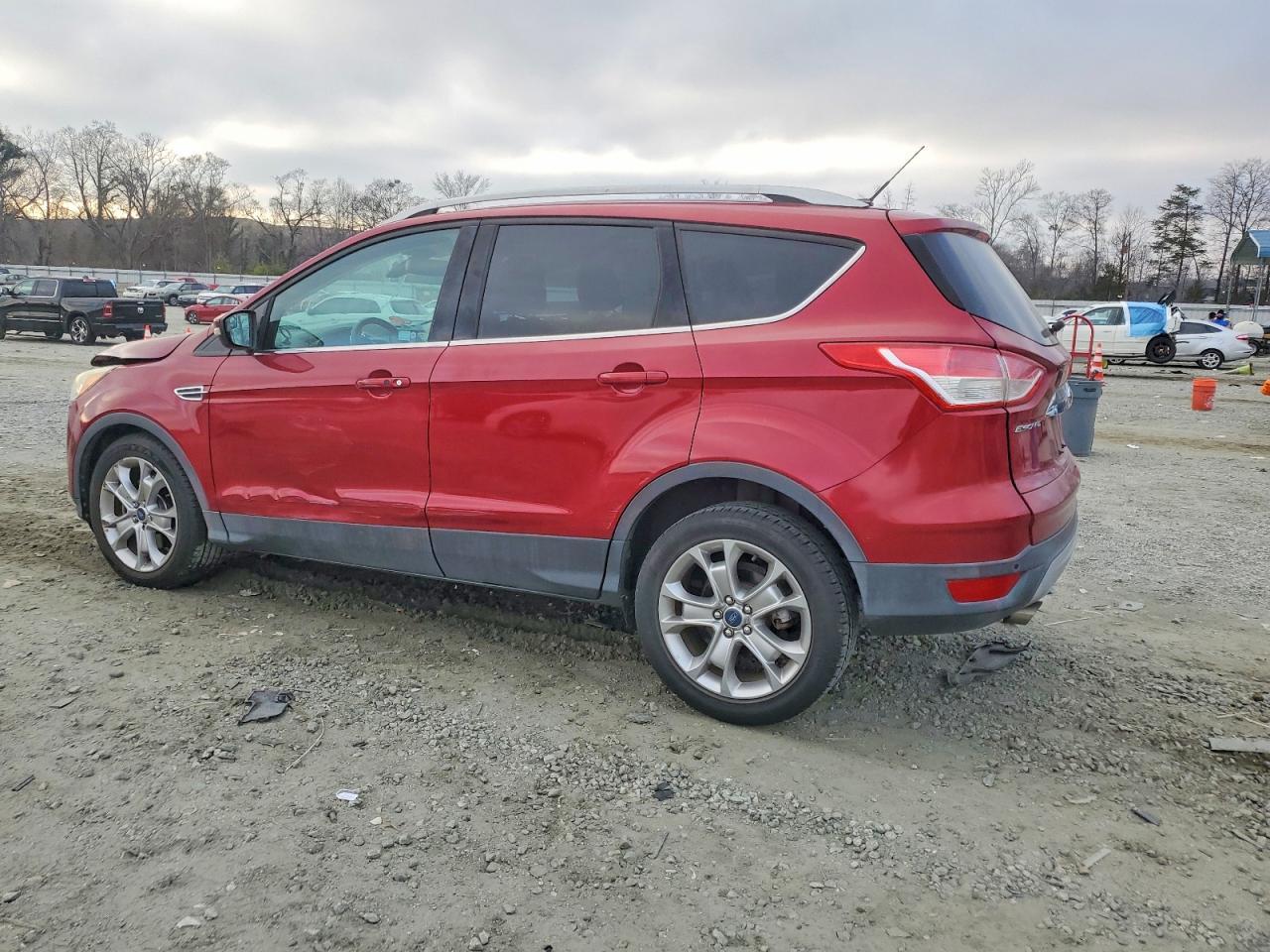 2014 Ford Escape Titanium - Фото 2