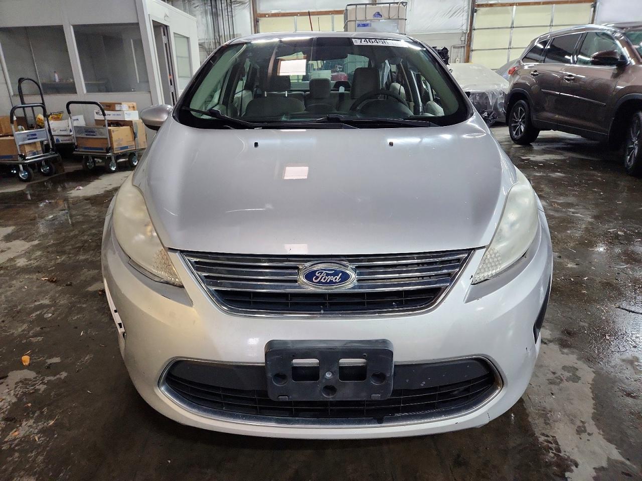 2011 Ford Fiesta Se - Image 5