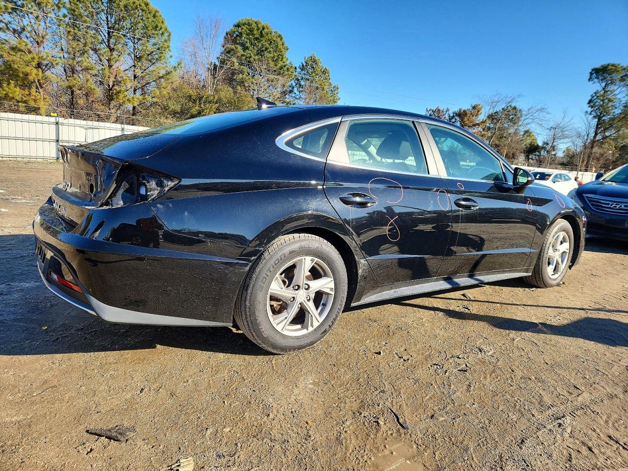2021 Hyundai Sonata Se - Image 3