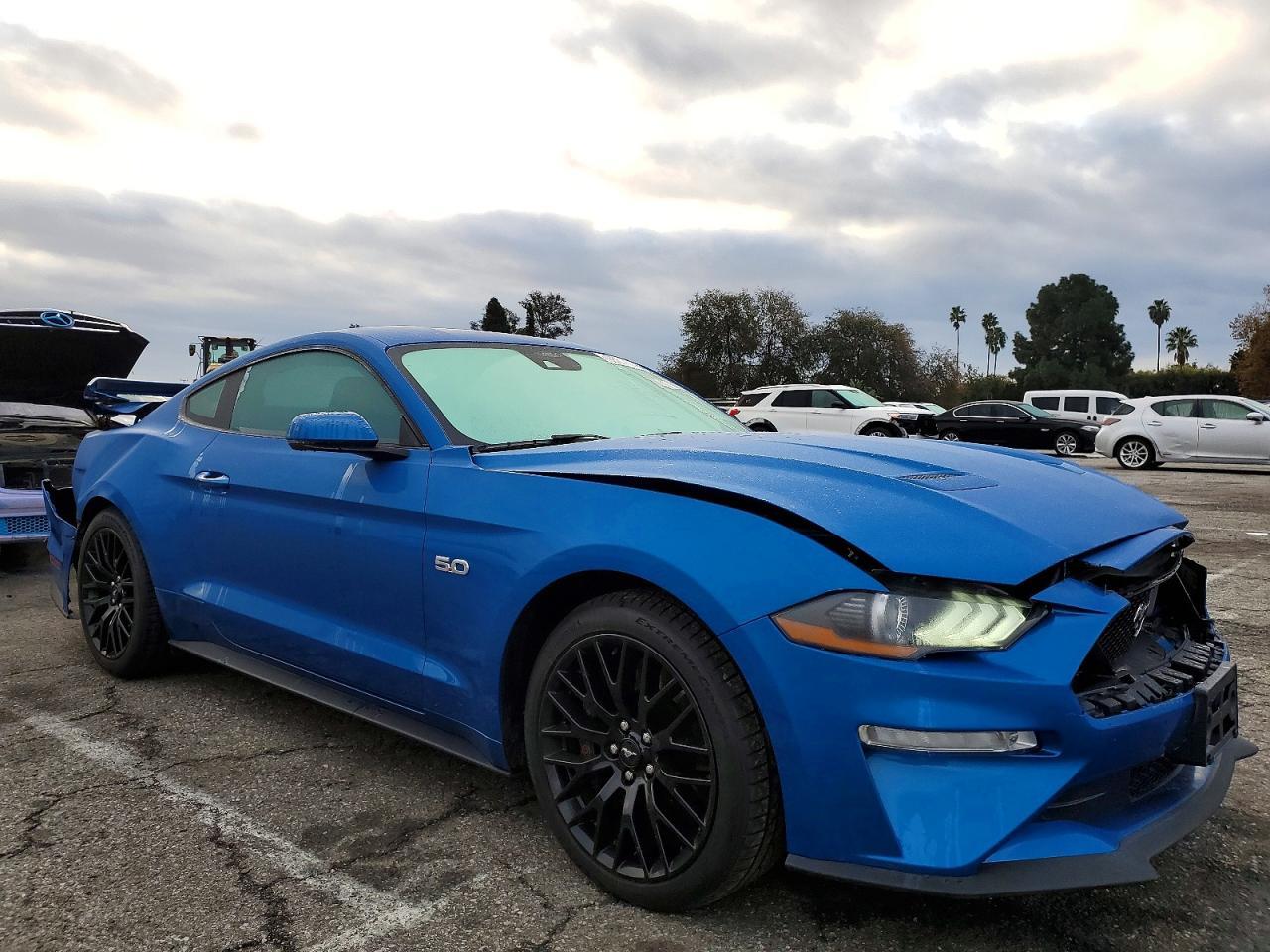 2021 Ford Mustang Gt - Фото 4