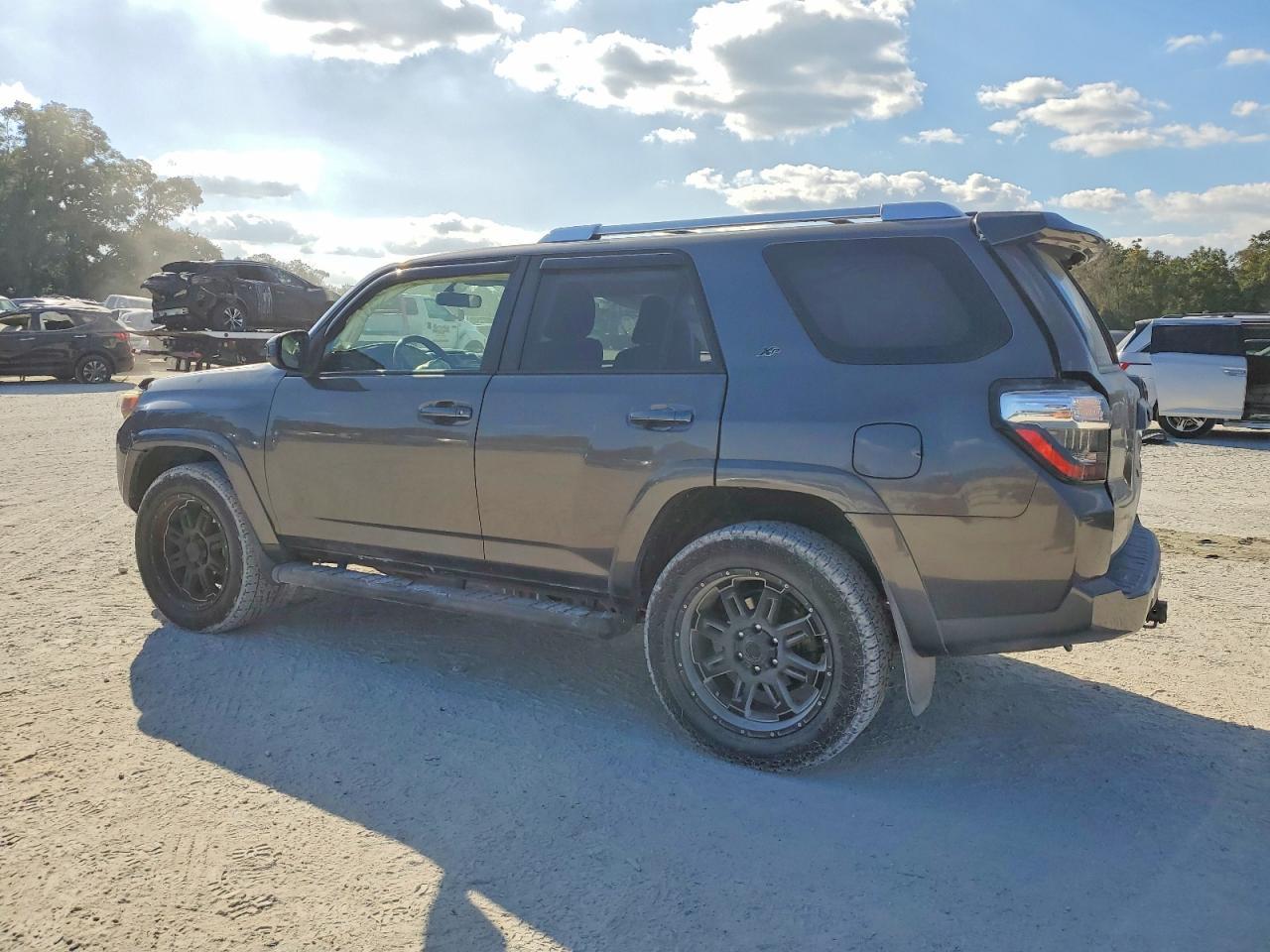 2016 Toyota 4Runner Sr5/Sr5 Premium - Фото 2