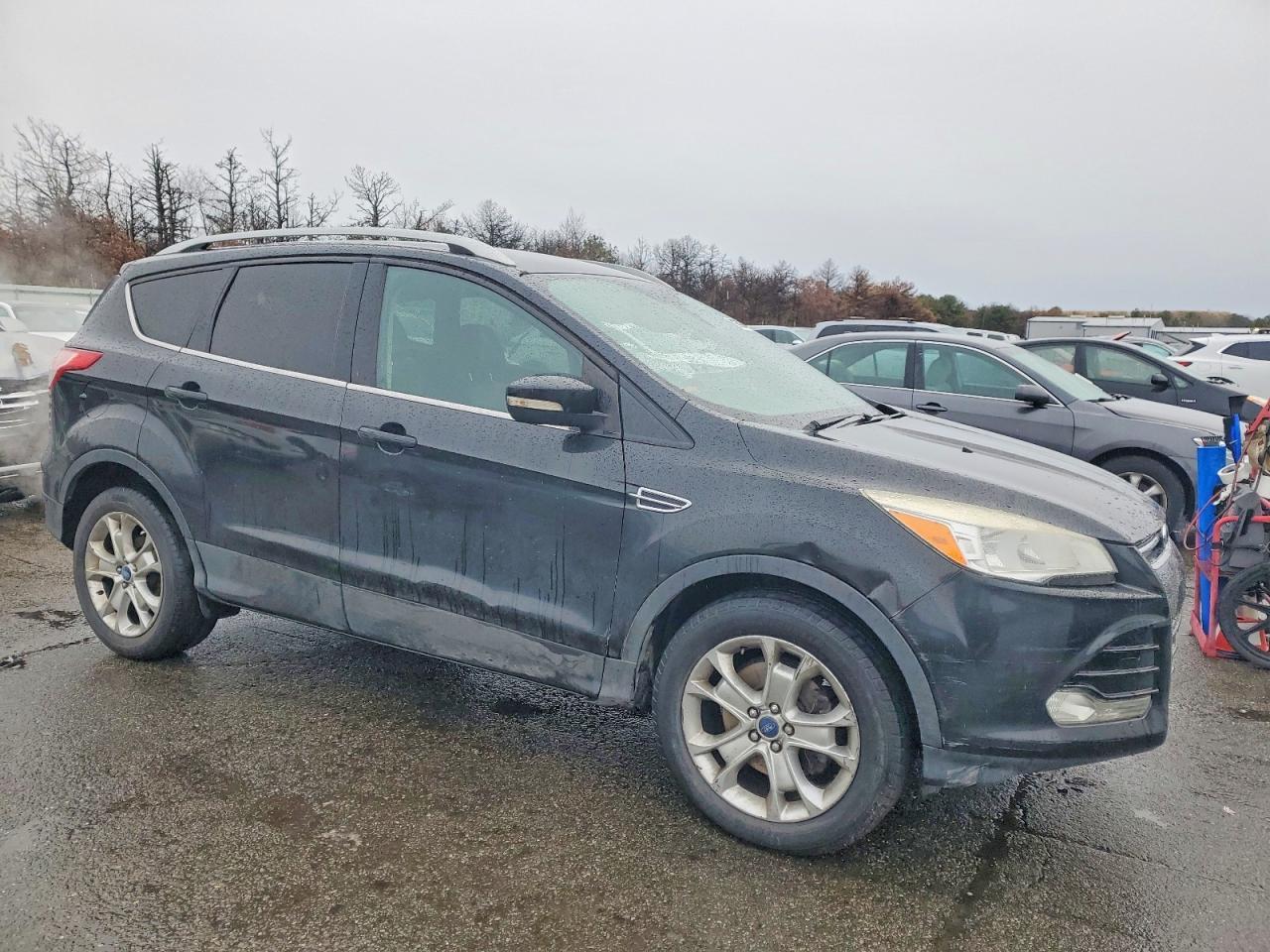 2014 Ford Escape Titanium - Image 4