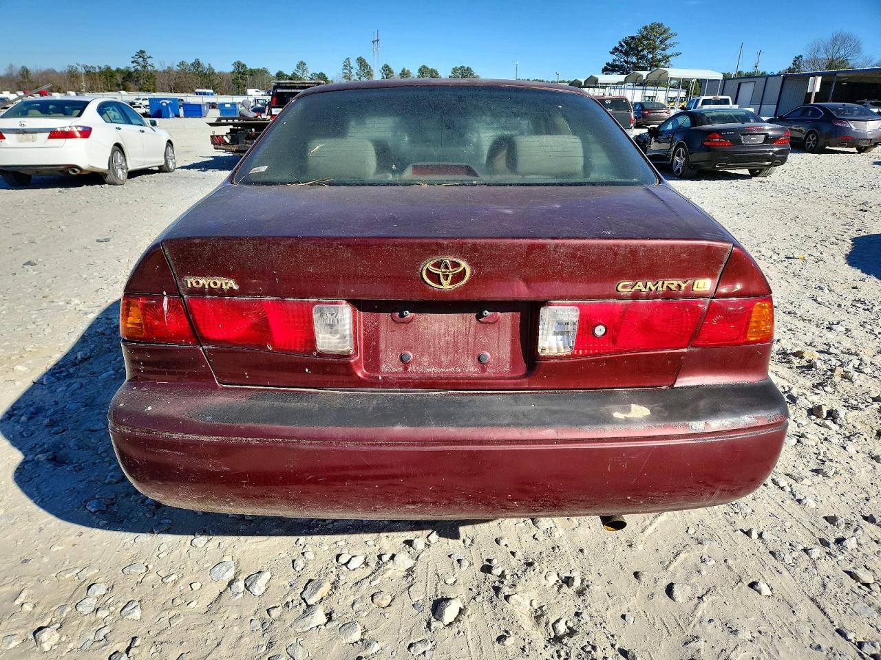 2001 Toyota Camry Ce - Фото 6