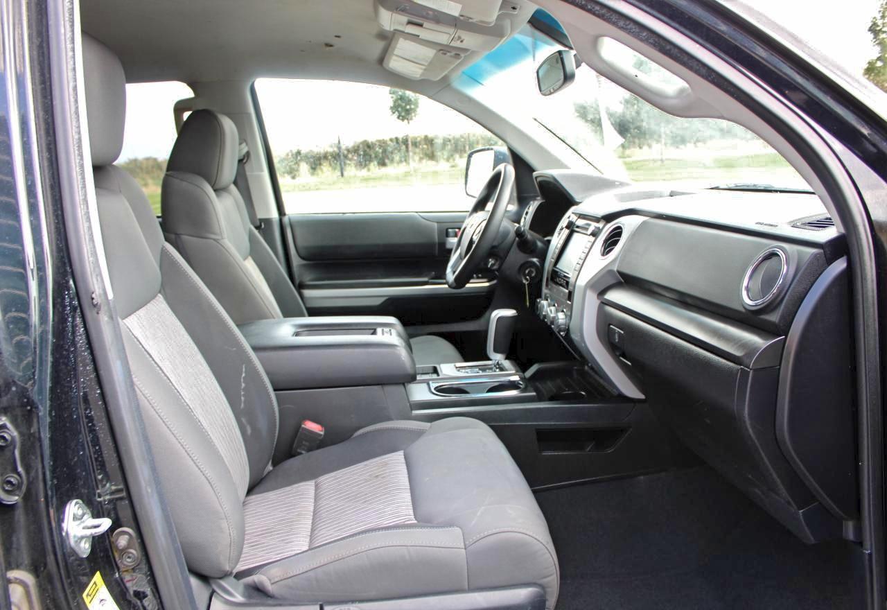2014 Toyota Tundra Crewmax Sr5 - Image 5