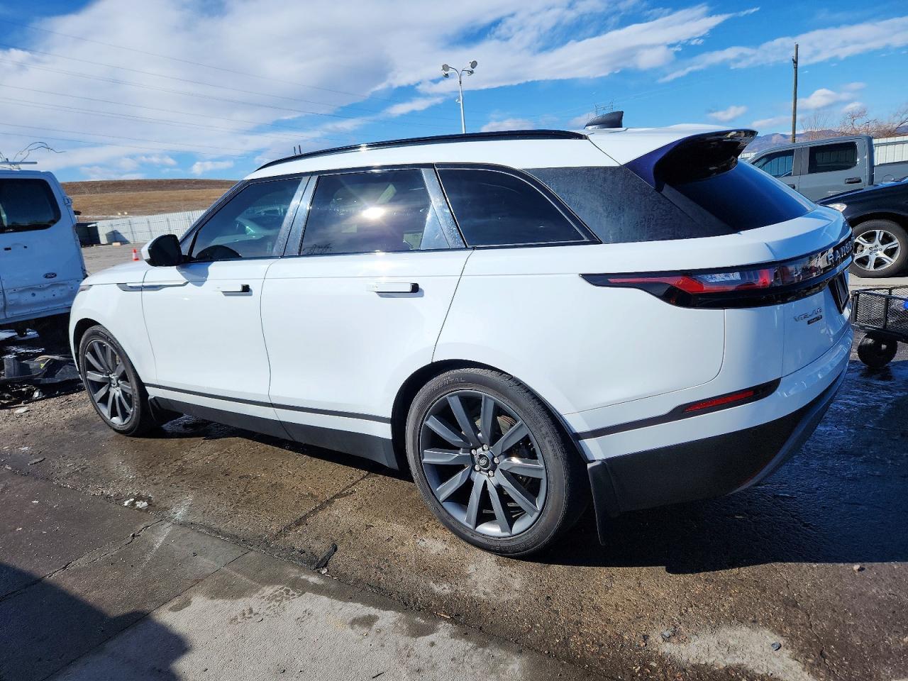 2019 Land Rover Range Rover Velar S - Фото 2